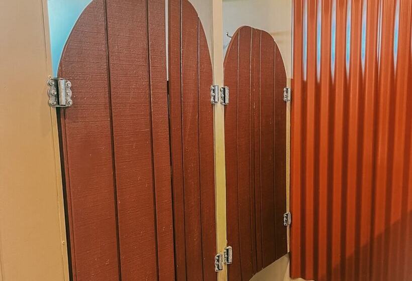 هاستل Lake Mahinapua