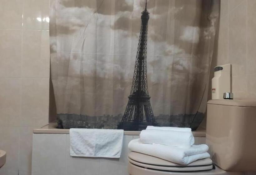 Albergue Tritón   Villanúa