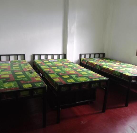 فندق صغير Vishna Guest, Batticaloa