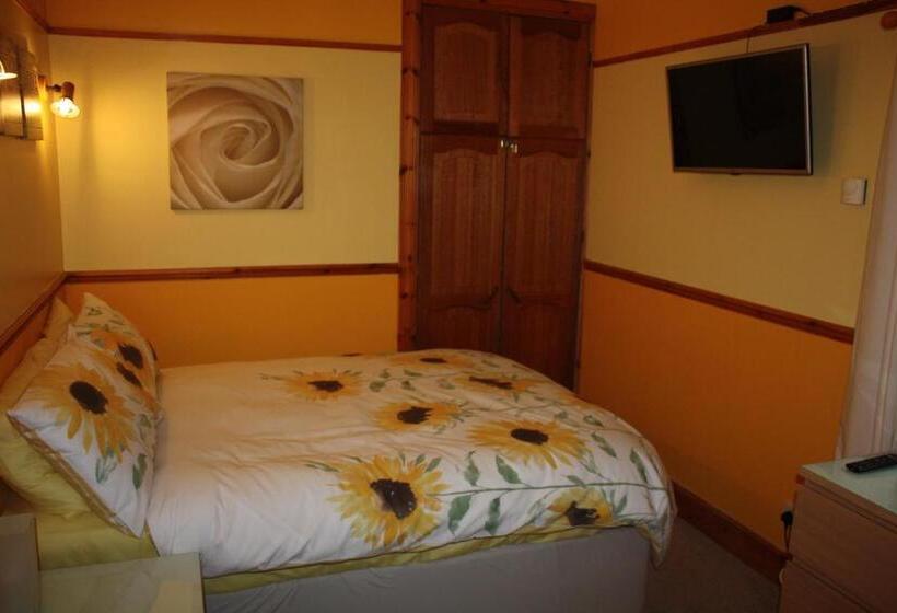 ベッドアンドブレックファースト Beechwood B+b