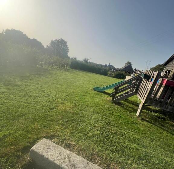 민박 Chambre Chez Thomas