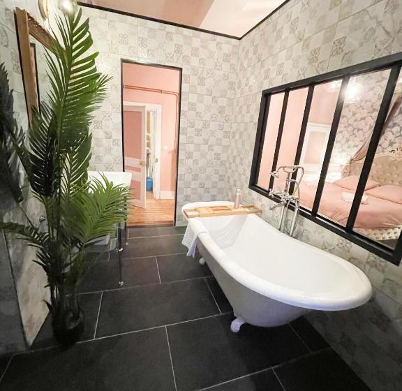 צימר Chateau Bourgeoisie