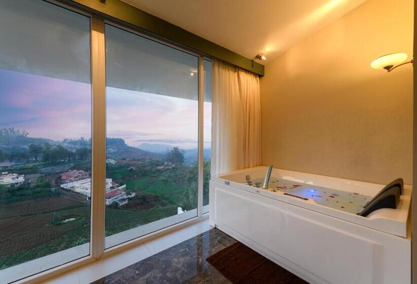 Bed and Breakfast Clouds Nest By Aanvis Inn