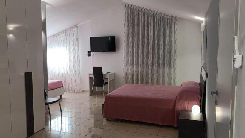 مبيت وإفطار La Casa Di Roberto