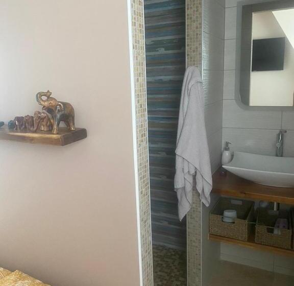 민박 Les Trois Filles