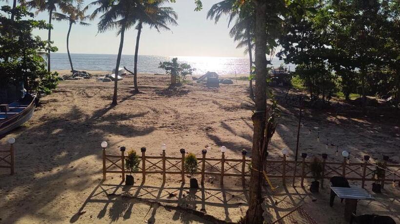 住宿加早餐 Marari Blue Whale Beach House