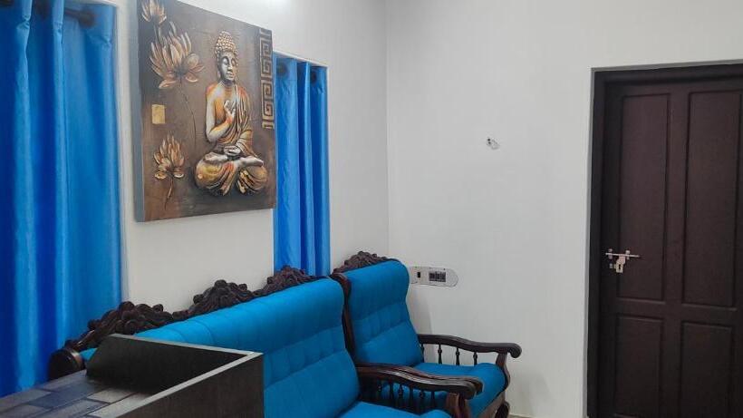 住宿加早餐 Marari Blue Whale Beach House