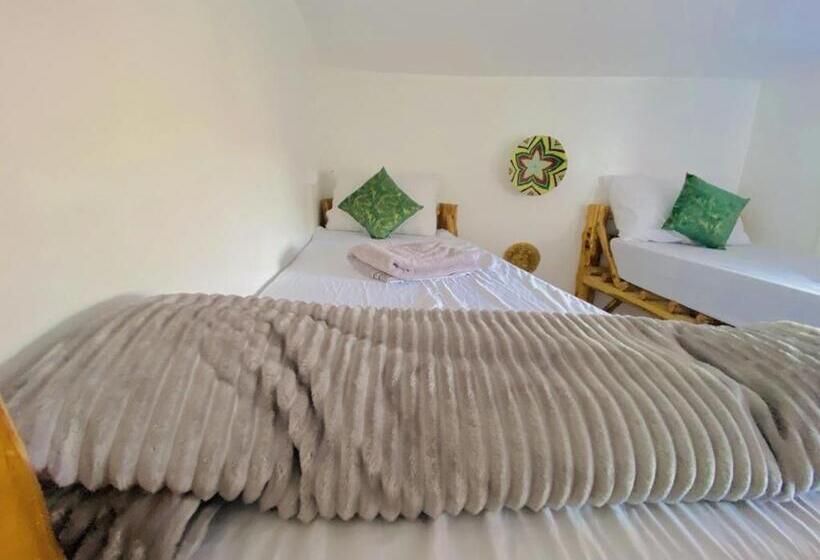 Bed and Breakfast Tizaou Guest House