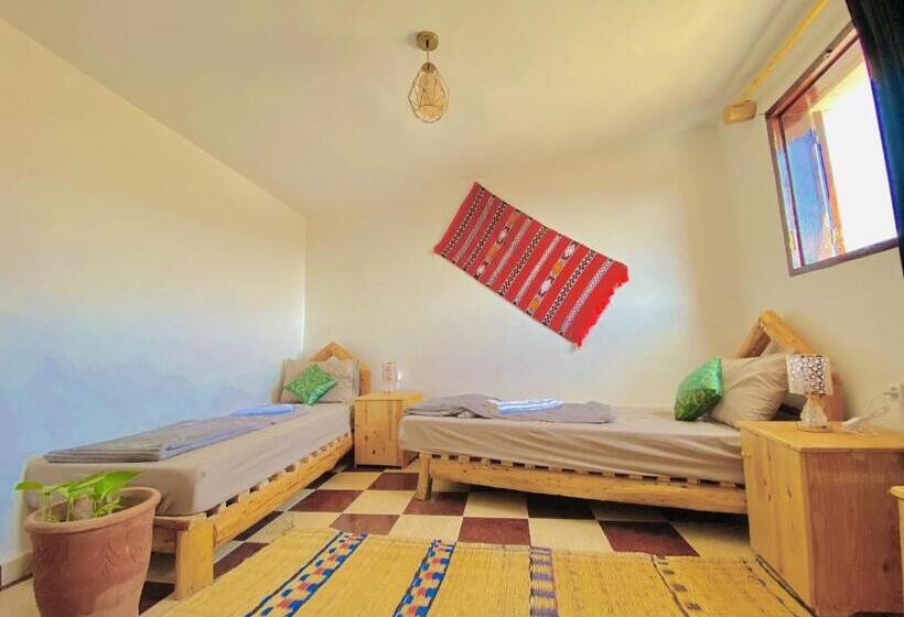 Bed and Breakfast Tizaou Guest House