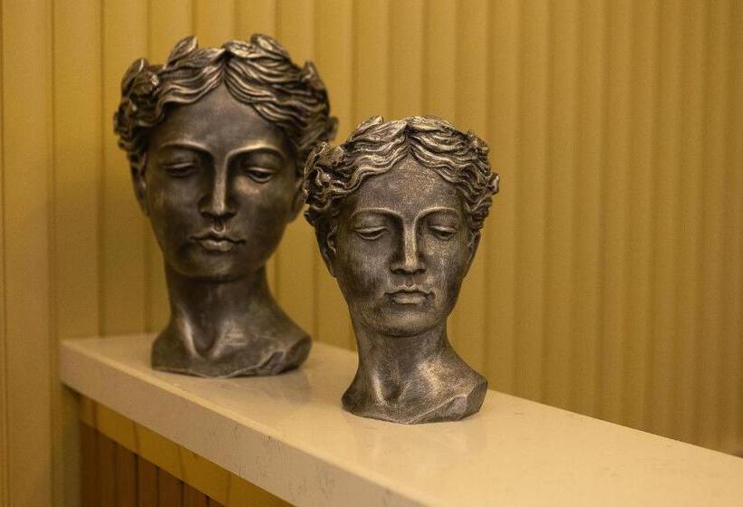 City Night Suites & Hotels