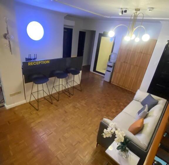 Honey Suite Room At Bee Cafe Cebu