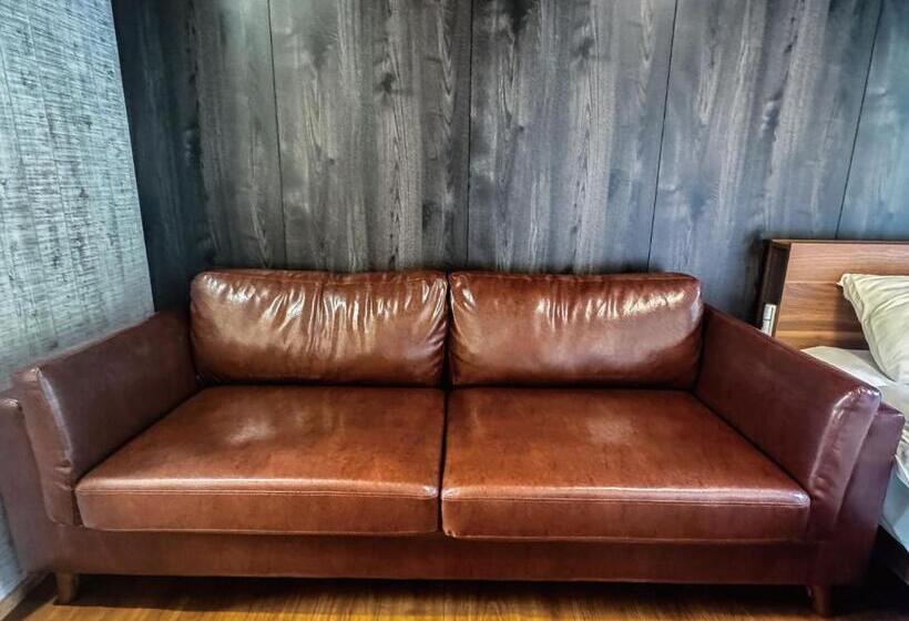 酒店 与那国むんぶステイ空港前