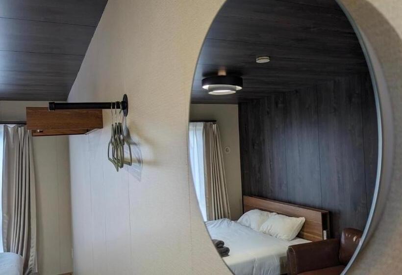 酒店 与那国むんぶステイ空港前