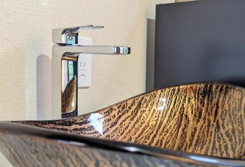 酒店 与那国むんぶステイ空港前