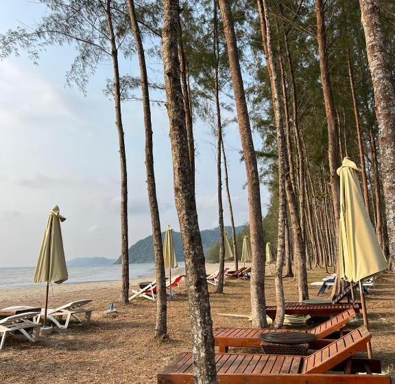 فندق 7 Heaven Camping Lanta