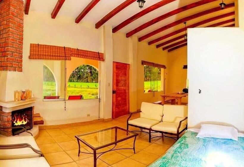 هتل Fundo Alma Andina