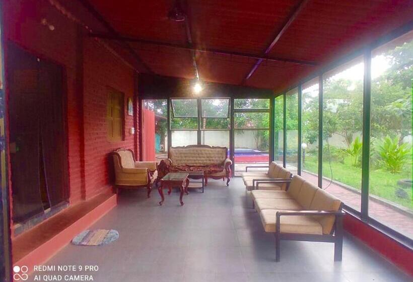 בית מלון כפרי Anahata Farm