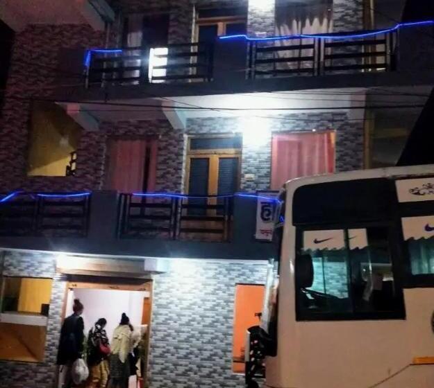 בית מלון כפרי Bhajan Palace