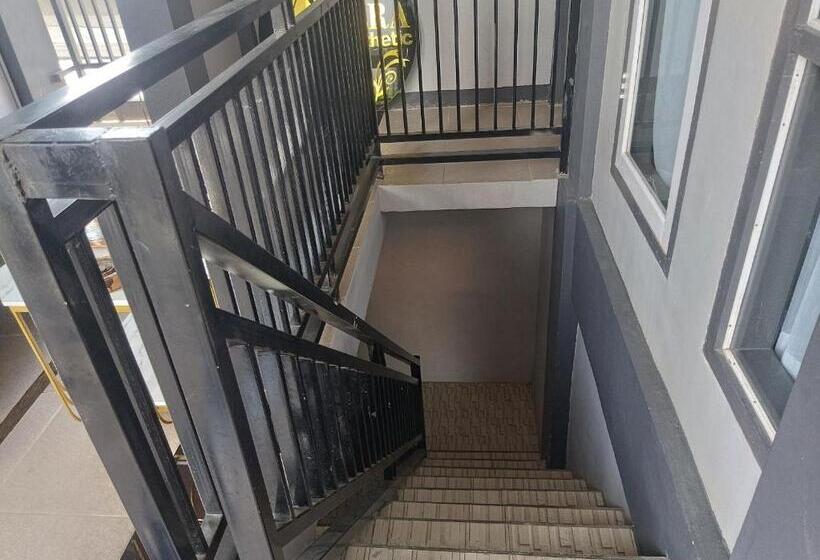 Отель Capital O 93118 Asera Homestay