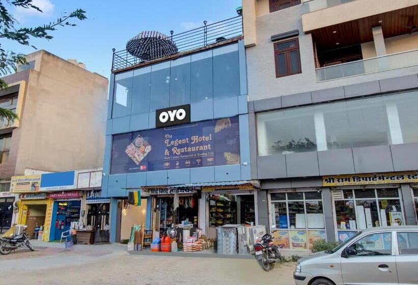 ホテル Collection O The Legent