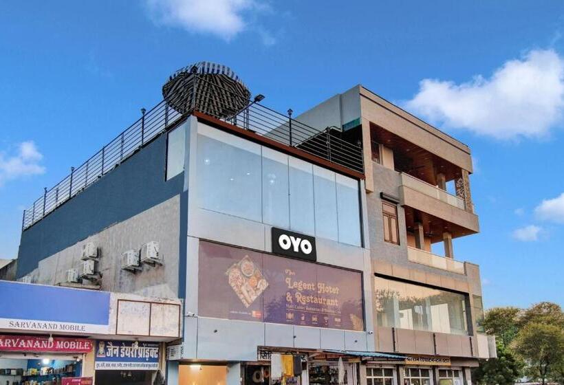 ホテル Collection O The Legent