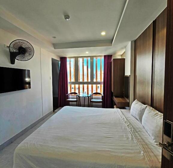 هتل Country House