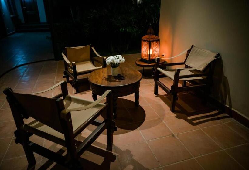 בית מלון כפרי Domiya Estate Ltd