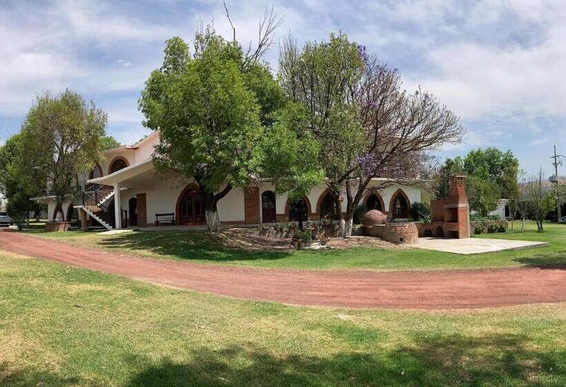 ホテル El Monasterio