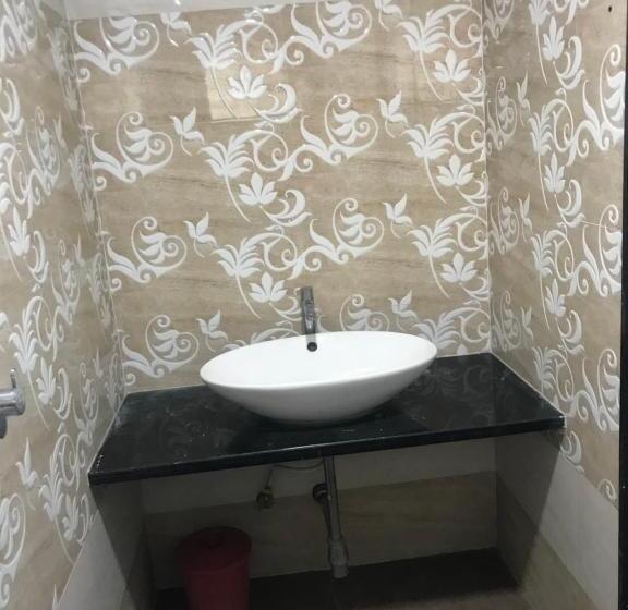 בית מלון כפרי Hari Vitthala Palace&lodging