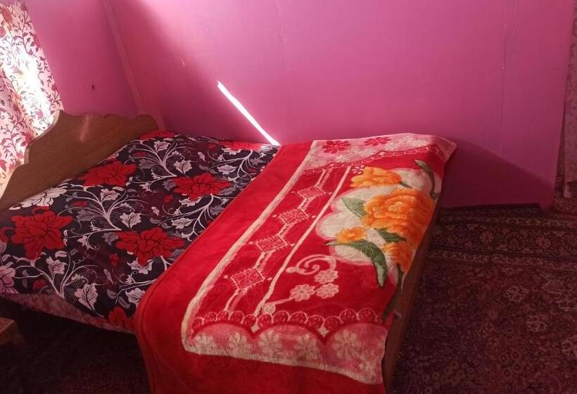 ホテル Hb. Gulshan Palace