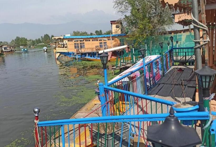 ホテル Hb. Gulshan Palace