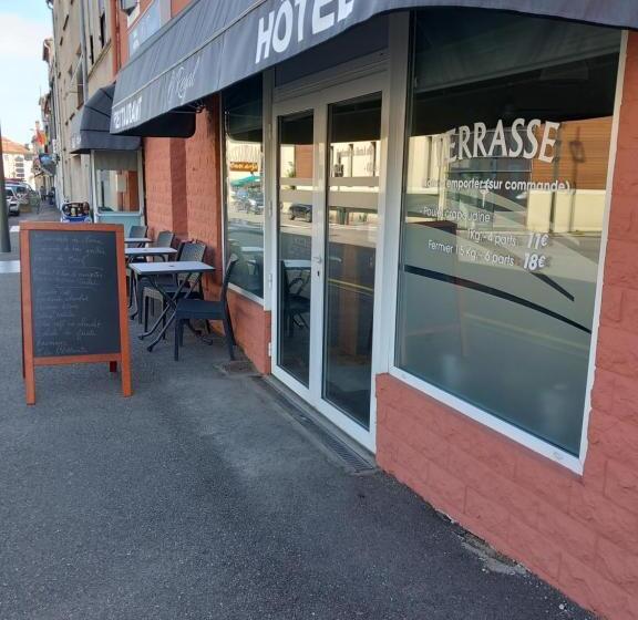 בית מלון כפרי Hôtel Restaurant O Regal