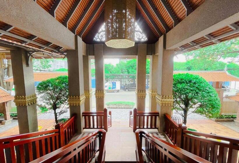 בית מלון כפרי Jaya Suites