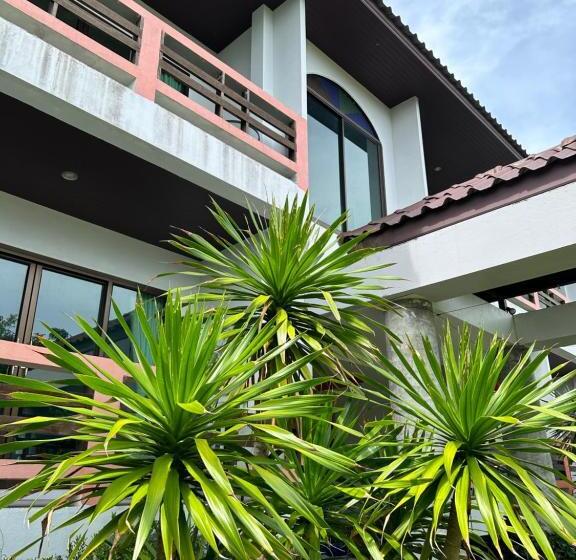 בית מלון כפרי Jigsaw