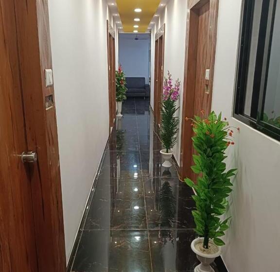 فندق Maan Palace