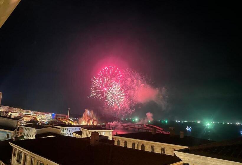 هتل Mellon Oasis Phu Quoc