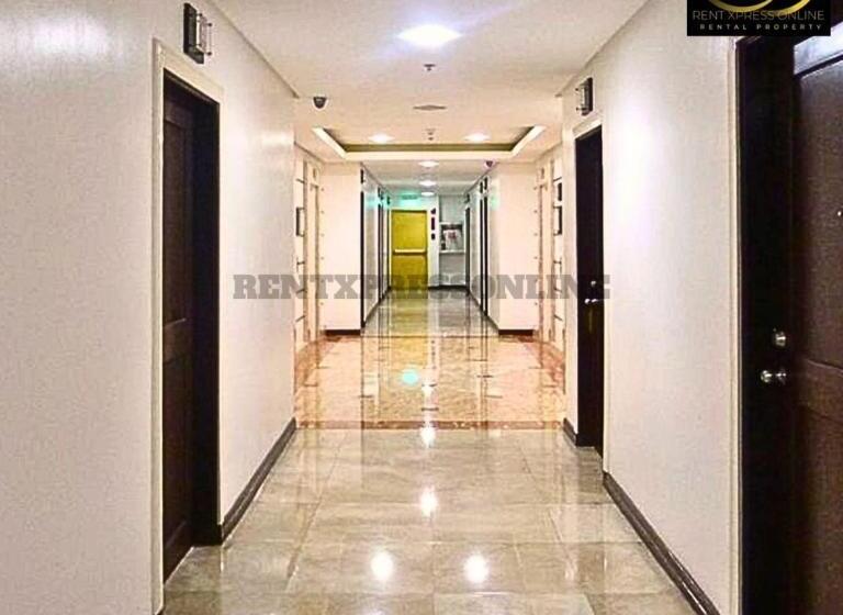 هتل Near Us Embassy X Free Unlimited Pool, Massage & Sauna Access X Promo This Month! Explore Deluxe Stu