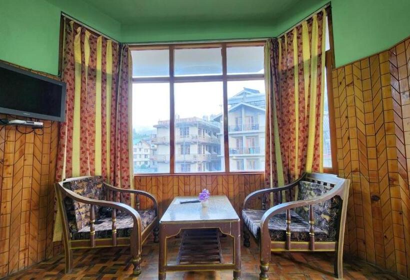 Отель New Jubilant