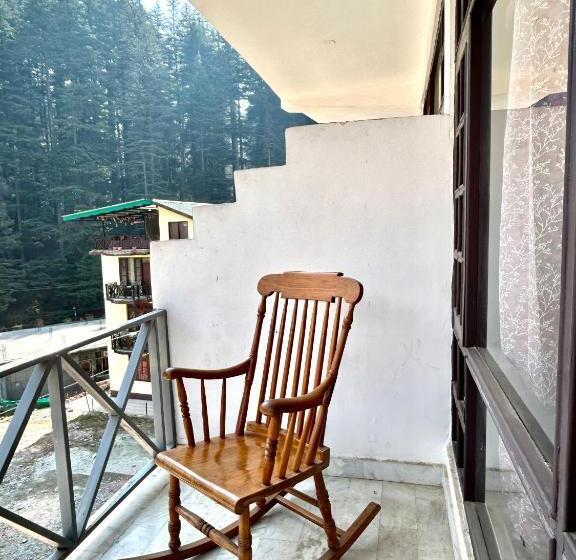 هتل New Ocean Manali !! Near Mall Road