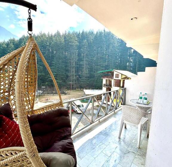 هتل New Ocean Manali !! Near Mall Road