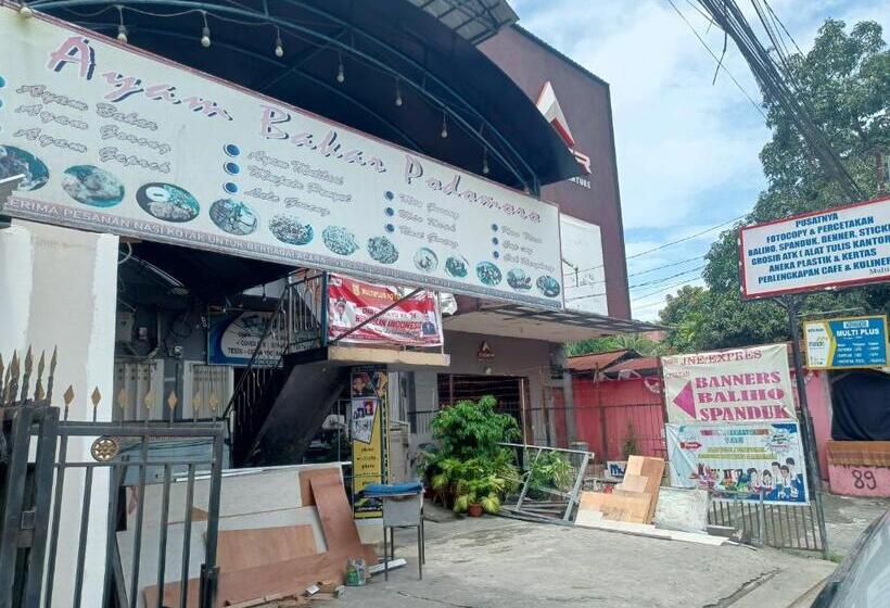 Отель Oyo 93090 Multi Plus Inn