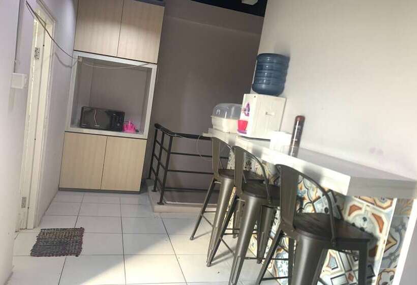 酒店 Oyo 93122 Pondok Puti Sartika Syariah