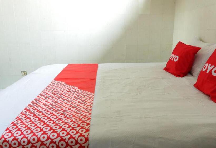 Отель Oyo 93159 Homestay Sehat
