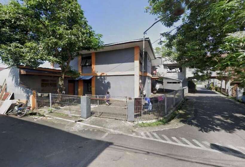 فندق Oyo 93168 Permata Ria