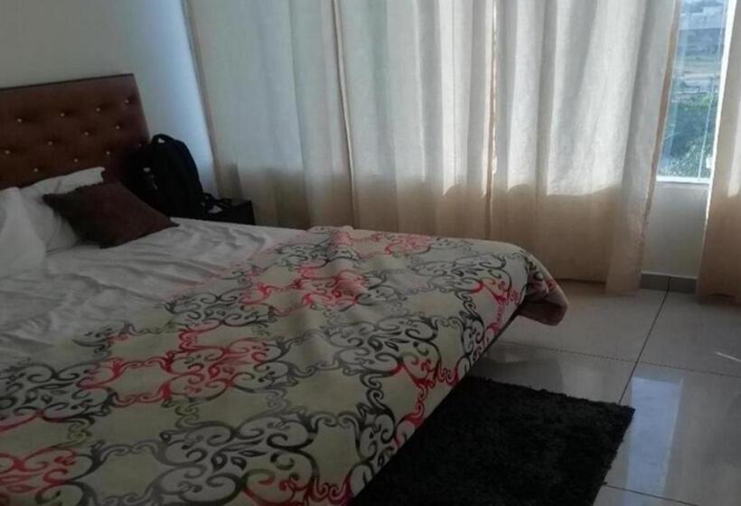 فندق Paradise, Patiala