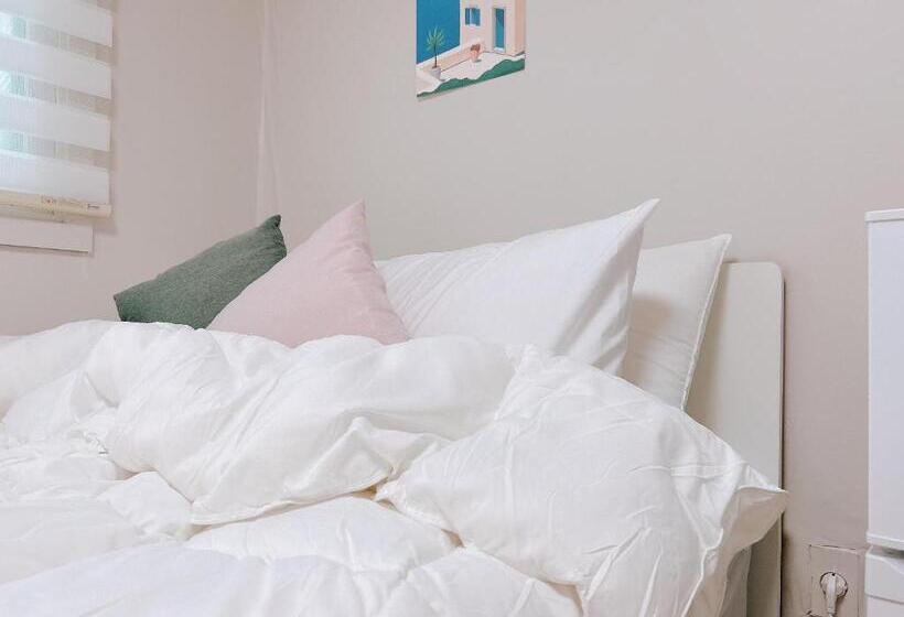 Hotel Rapym Coliving House