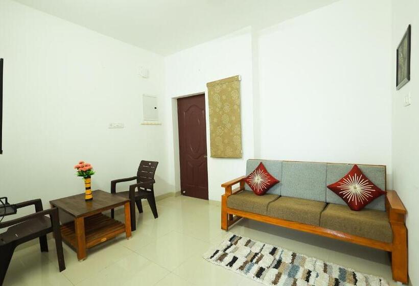 酒店 Royal Beach Service Apartment