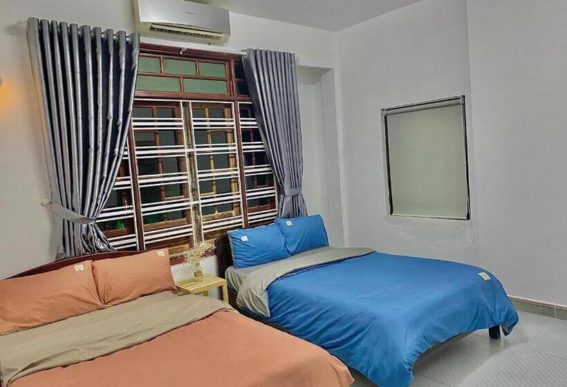 هتل Shine Riverside Homestay