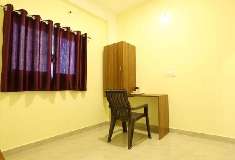 호텔 Shrinidhi Residency Pune
