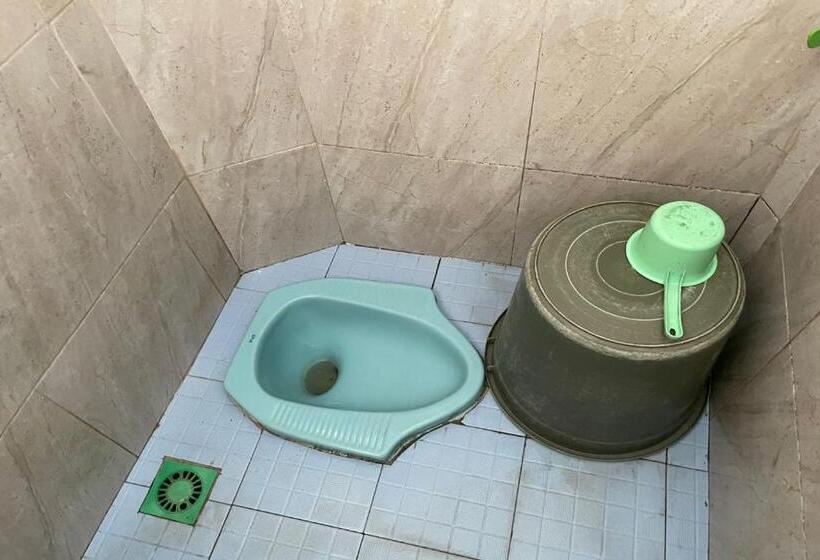 בית מלון כפרי Spot On 93149 Karman S Sari 1 Homestay Syariah